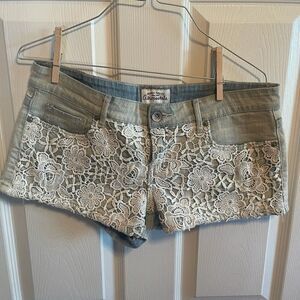 Aeropostale lace denim shorts sz 7/8